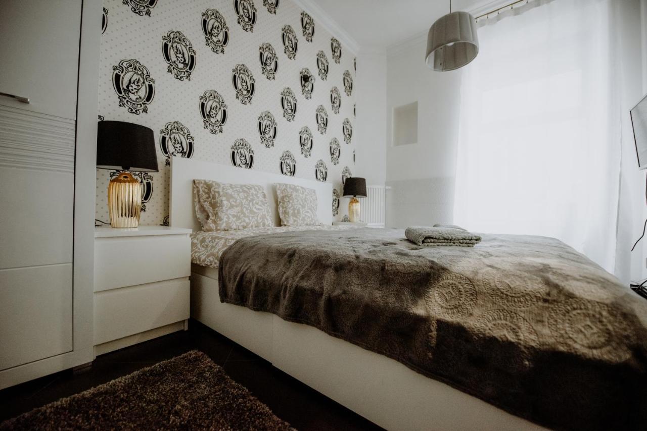 Grand Luxuryb&b -piotrkowska St Free Parking Apartment Lodz (Lodz)